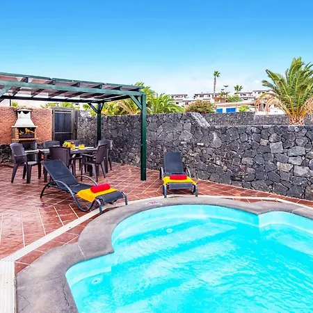 Ereza Roca Negra Villa *